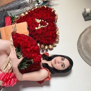 Meet your Posher, Alyssa